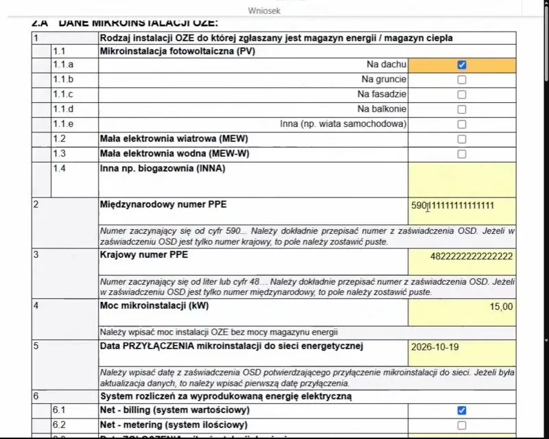 Sekcja 2.A formularza PME2: rodzaj instalacji, dwa pola na numer PPE z podpowiedziami, moc mikroinstalacji i data przyłączenia
